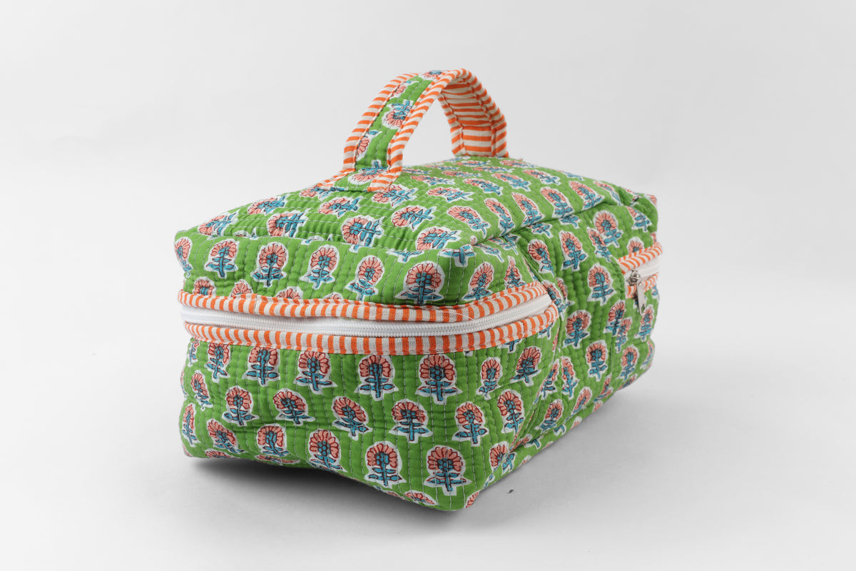 Gulmohar Green Quilted Organizer